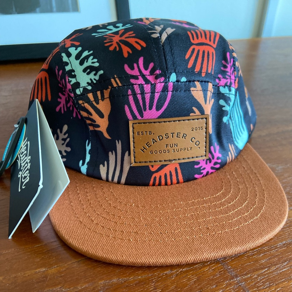 Brand new 5 panel Headster cap
